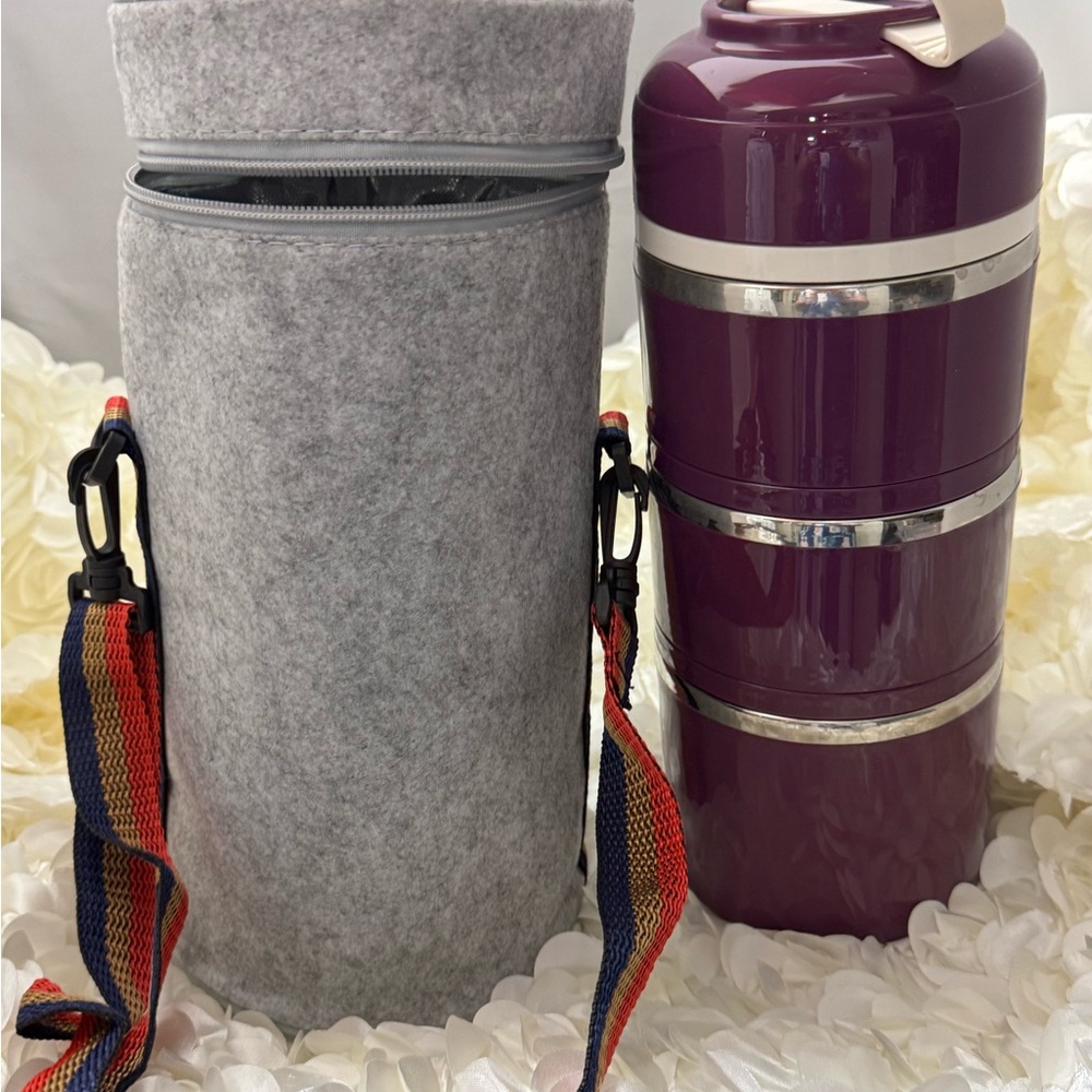 Source Unknown Gray Felt Cylinder Bag with adjustable Bento containers